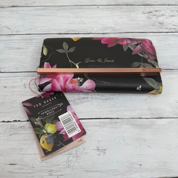 Ted Baker Bags Ted Baker Black And Pink Floral Travel Jewelry ted-baker-bags-ted-baker-black-and-pink-floral-travel-jewelry